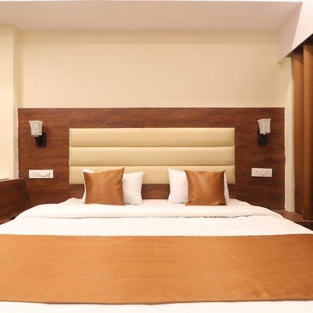 Hotel Skyline Lucknow Exterior foto
