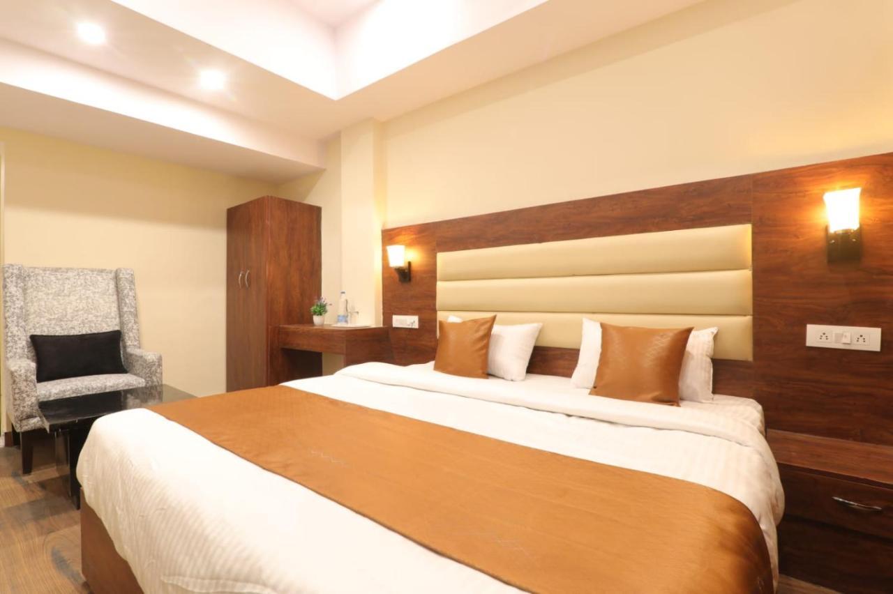 Hotel Skyline Lucknow Exterior foto